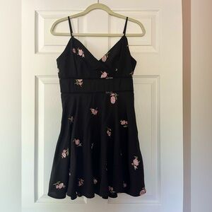 Francesca Mi Ami Embroidered Floral Mini Dress